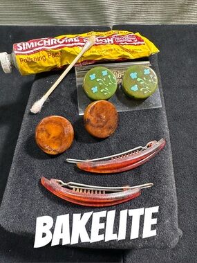Vtg: BAKELITE Bundle 2-Pair Of Earrings, 1-Pair of Hair Accessories